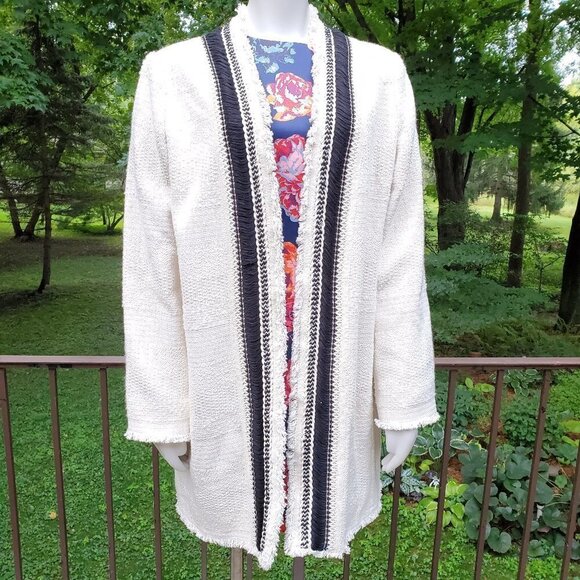 Chico’s Cream/Black Textured Open Front  longline Jacket Cotton Size 2/L - Picture 1 of 5